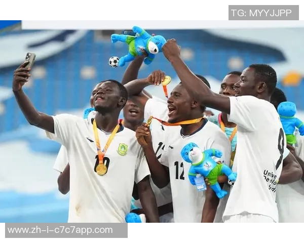 猜足球球星的关键词挑战揭示你对足球世界的了解与热爱